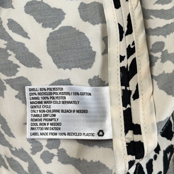 Sergio Hudson x Target Strong Shoulder Trench Coat in Animal Print NWT Small - Picture 9 of 14